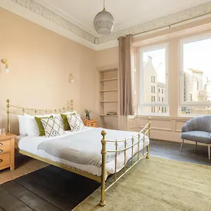 Spacious 2br Leith Appartement